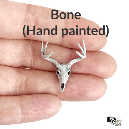 White Tailed Deer Skull - 1:24 Scale replica dollhouse diorama miniature collectible curiosities (1 skull)