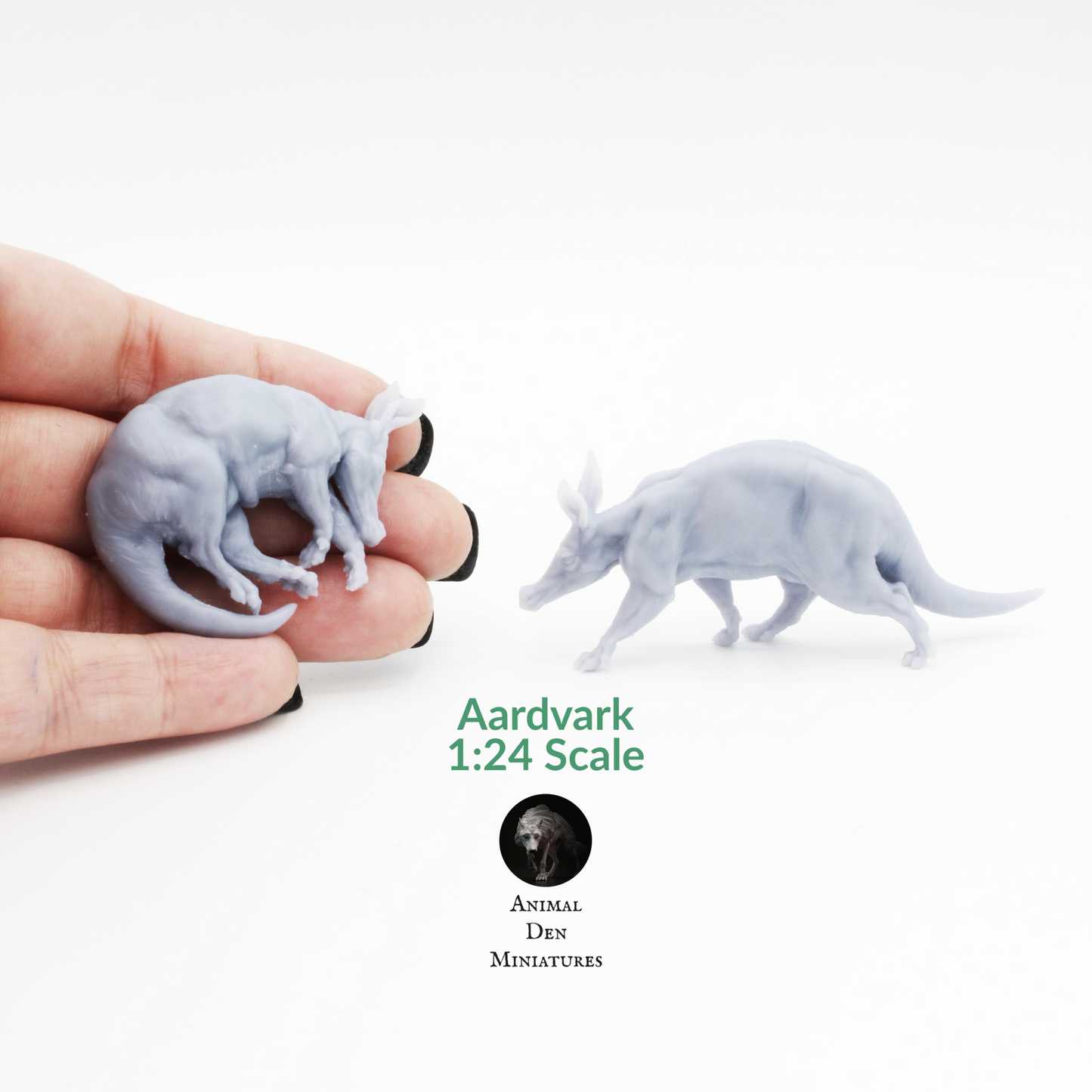 Aardvark miniatures - 1:24 scale dollhouse and diorama animal art craft supplies by Animal Den Miniatures