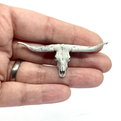 Texas Longhorn Skull Replica - 1:24 Scale