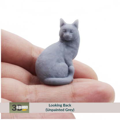 Cat Looking Back - 1:12 Scale Miniature for dollhouse and diorama by Alexander Kuzmenko (1 figurine)