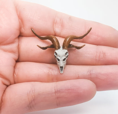 Demon Goat Skull - 1:24 scale miniature cranium size for occult diorama, dollhouse, arts and crafts, horror curiosities oddities (1 skull)