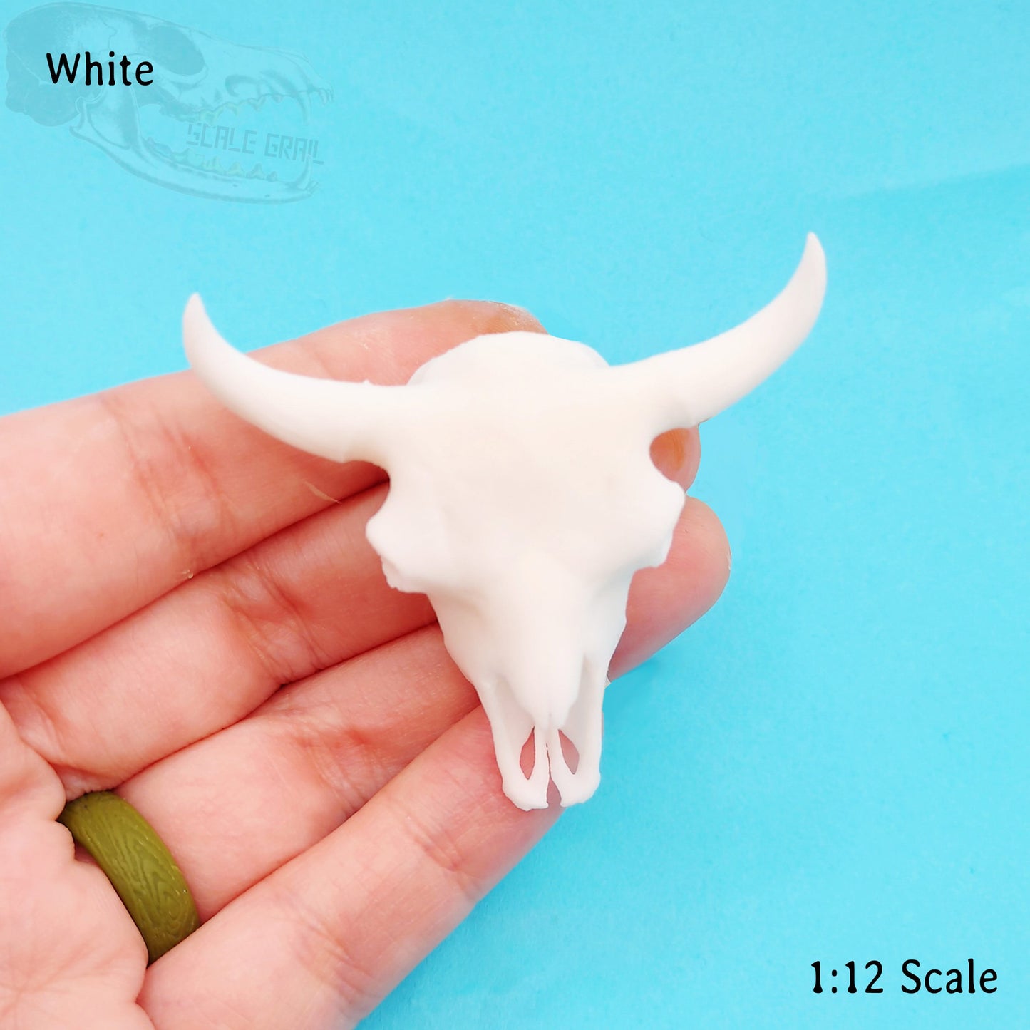 American Bison Skull Replica- 1:12 scale size for desert diorama, western dollhouse, arts and crafts, miniature oddities (1 skull)